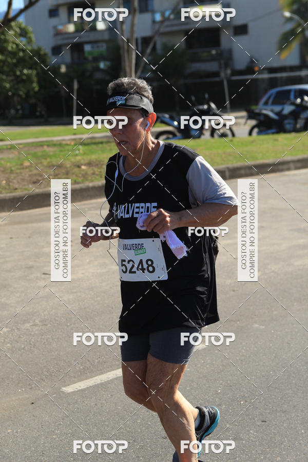 Buy your photos of the eventValverde Runner on Fotop