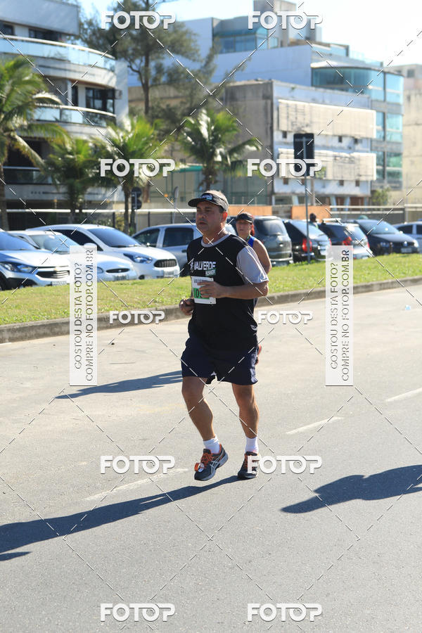 Buy your photos of the eventValverde Runner on Fotop