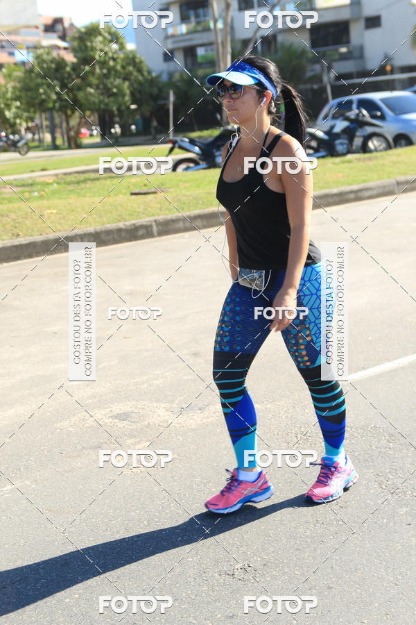 Buy your photos of the eventValverde Runner on Fotop