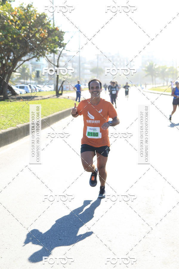 Buy your photos of the eventValverde Runner on Fotop