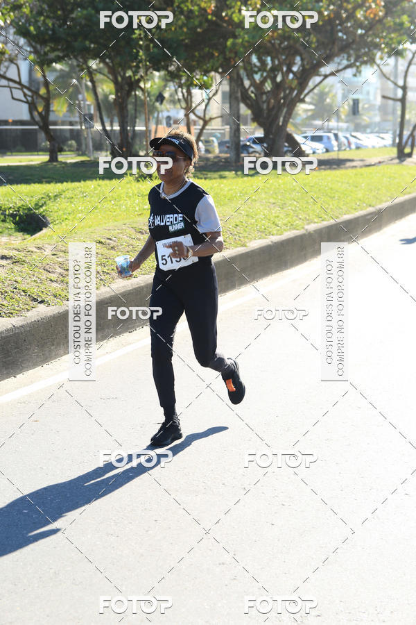 Buy your photos of the eventValverde Runner on Fotop