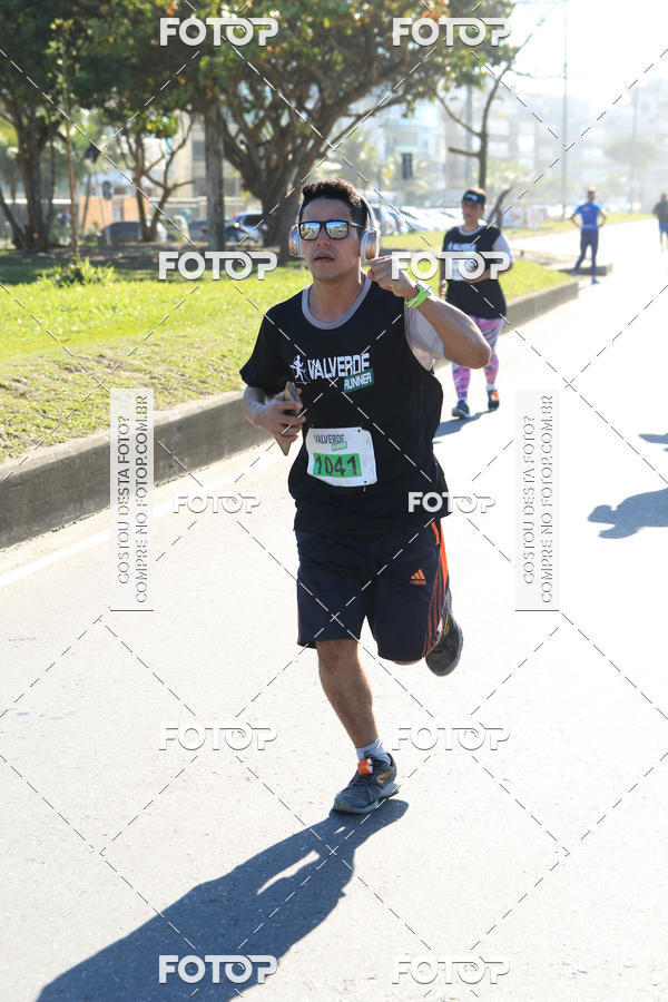 Buy your photos of the eventValverde Runner on Fotop
