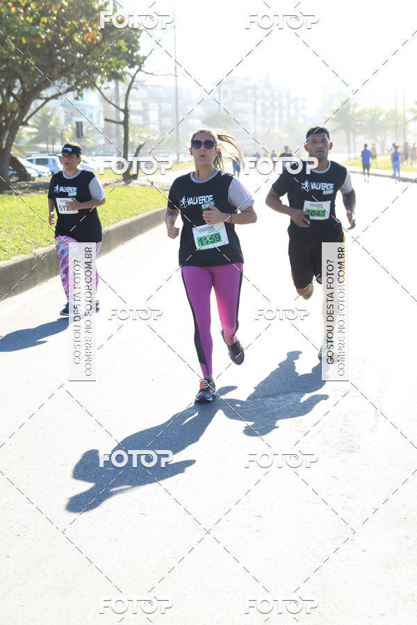 Buy your photos of the eventValverde Runner on Fotop