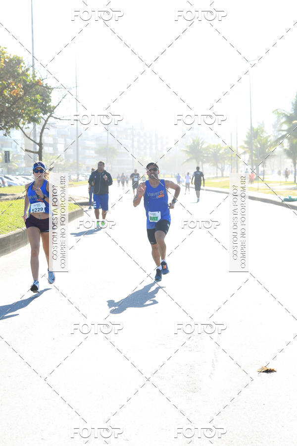 Buy your photos of the eventValverde Runner on Fotop