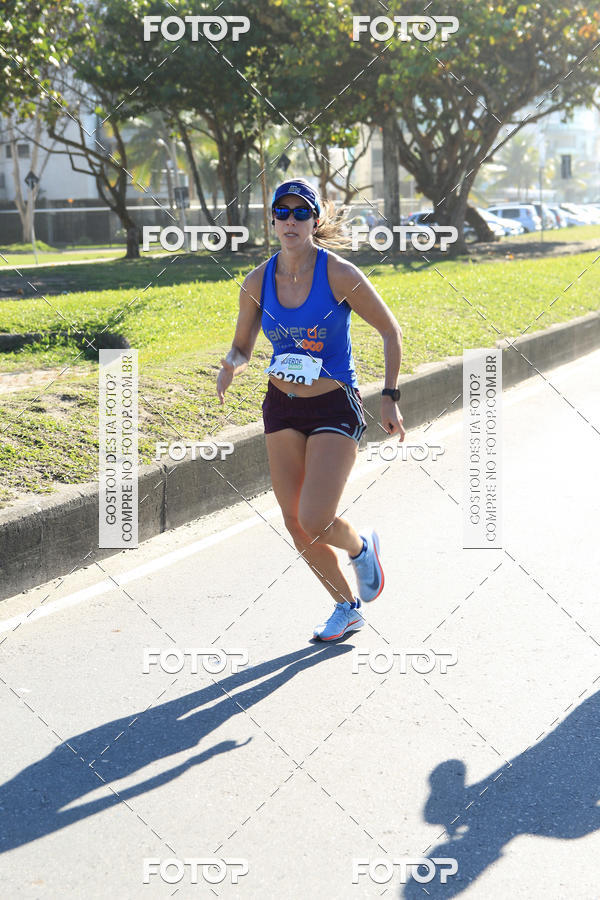 Buy your photos of the eventValverde Runner on Fotop