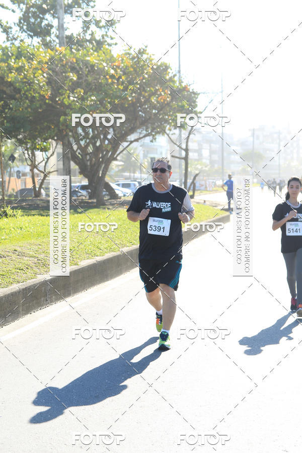 Buy your photos of the eventValverde Runner on Fotop