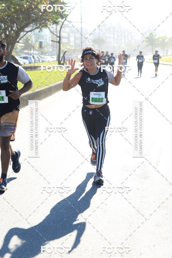 Buy your photos of the eventValverde Runner on Fotop