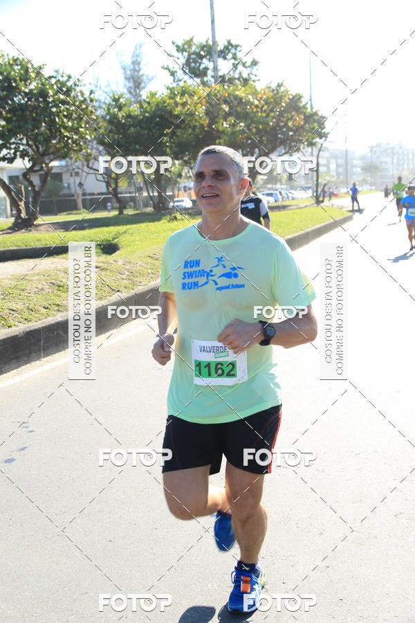 Buy your photos of the eventValverde Runner on Fotop
