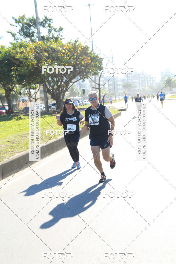 Buy your photos of the eventValverde Runner on Fotop