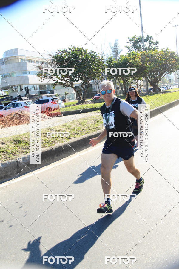 Buy your photos of the eventValverde Runner on Fotop