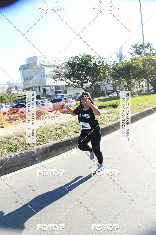 Buy your photos of the eventValverde Runner on Fotop