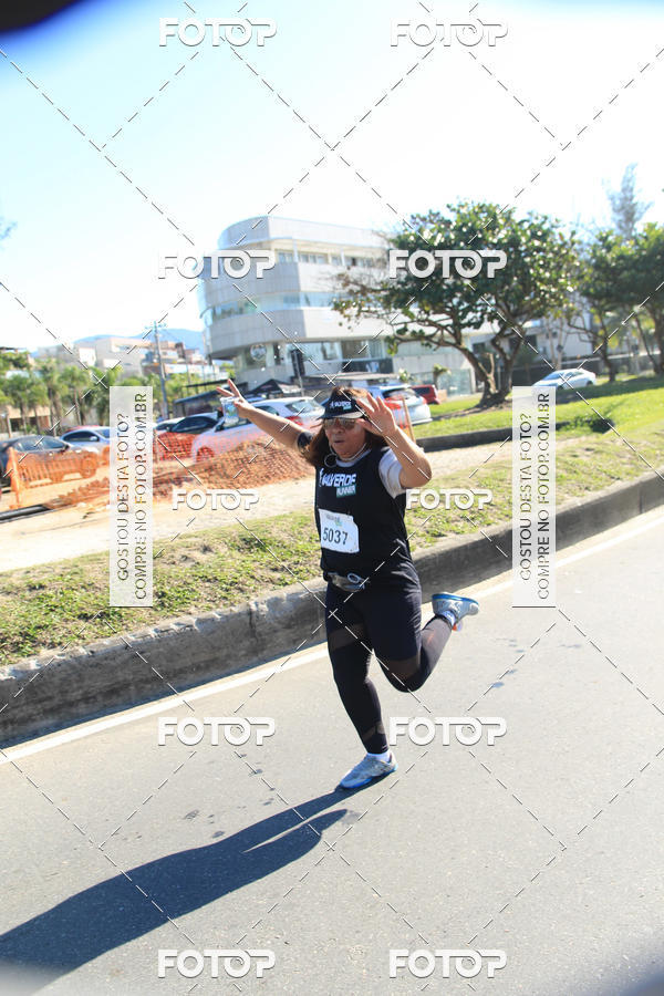 Buy your photos of the eventValverde Runner on Fotop