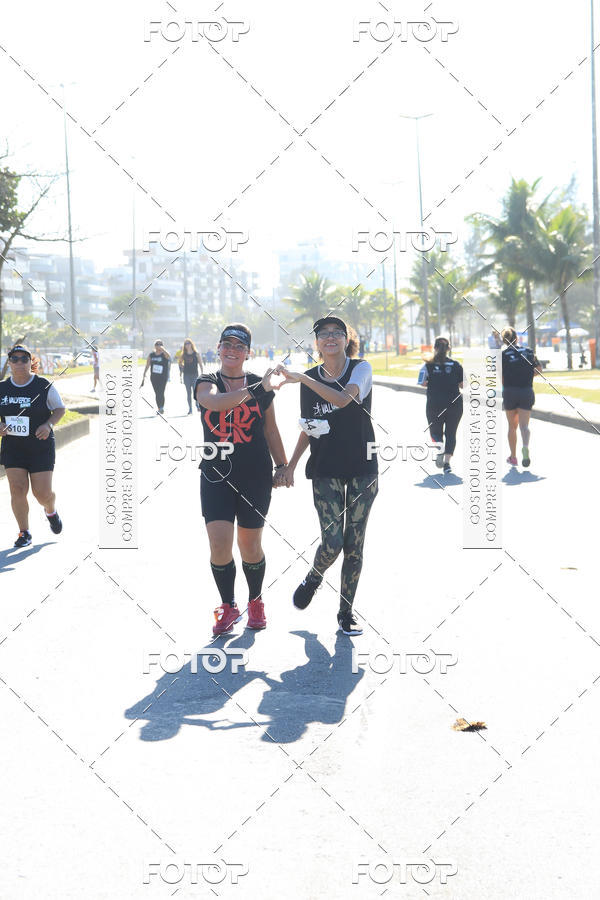 Buy your photos of the eventValverde Runner on Fotop