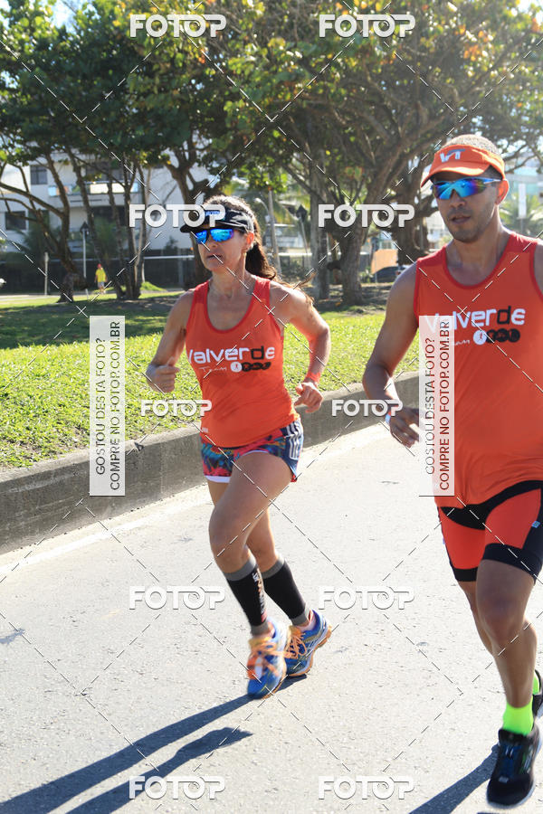 Buy your photos of the eventValverde Runner on Fotop
