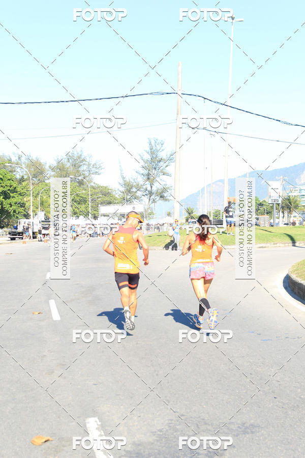 Buy your photos of the eventValverde Runner on Fotop