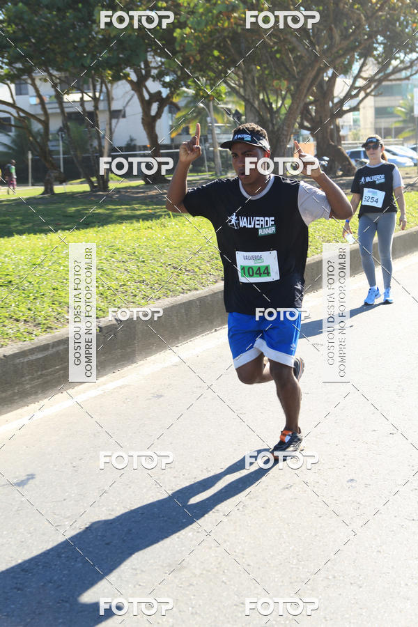 Buy your photos of the eventValverde Runner on Fotop