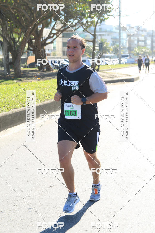 Buy your photos of the eventValverde Runner on Fotop