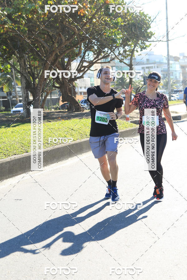 Buy your photos of the eventValverde Runner on Fotop
