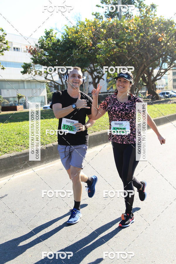 Buy your photos of the eventValverde Runner on Fotop