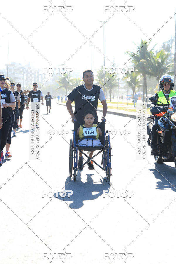 Buy your photos of the eventValverde Runner on Fotop