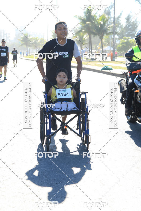 Buy your photos of the eventValverde Runner on Fotop