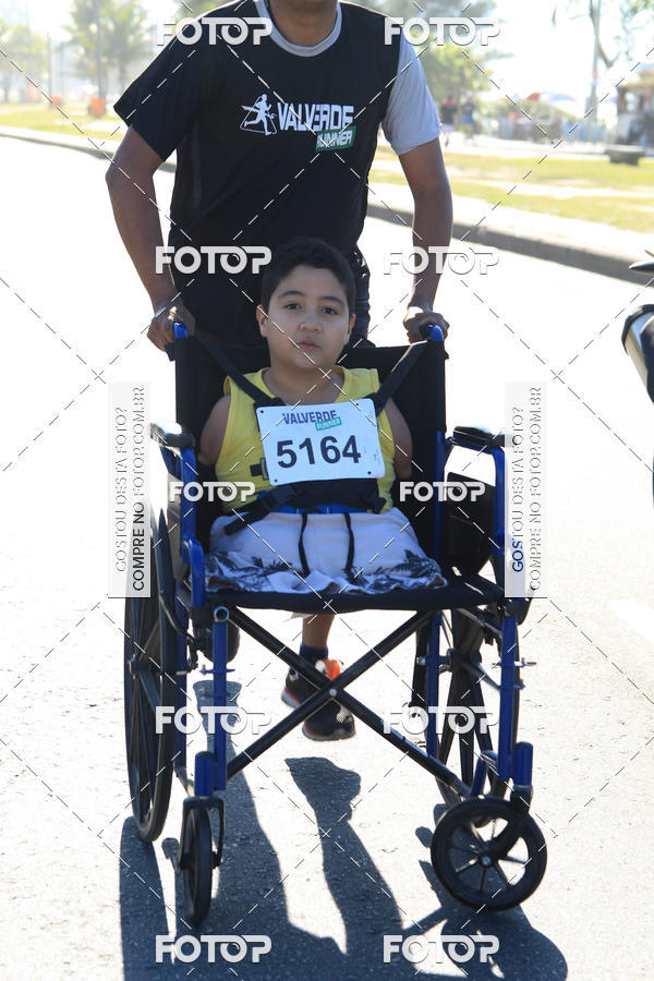 Buy your photos of the eventValverde Runner on Fotop