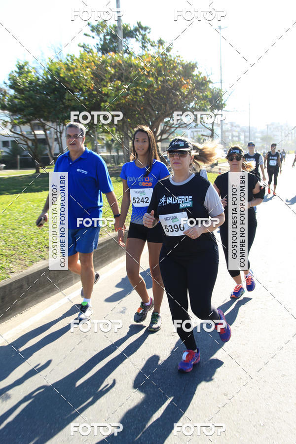 Buy your photos of the eventValverde Runner on Fotop