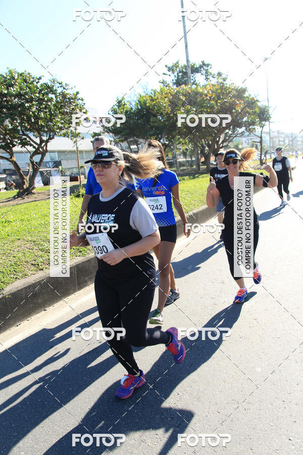 Buy your photos of the eventValverde Runner on Fotop
