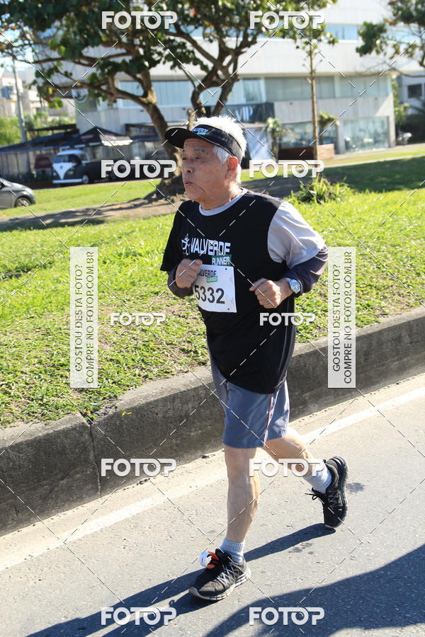 Buy your photos of the eventValverde Runner on Fotop