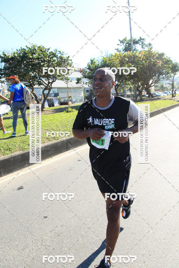 Buy your photos of the eventValverde Runner on Fotop