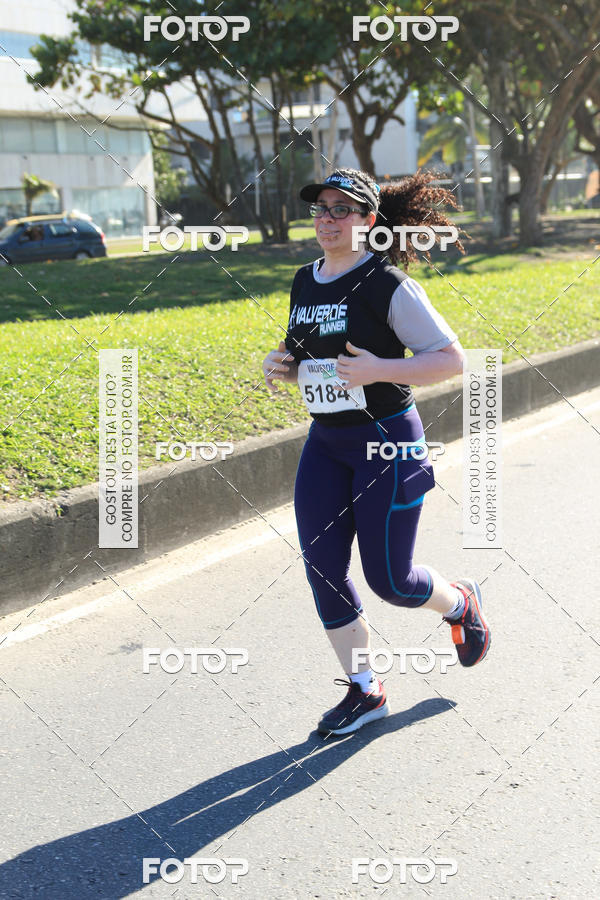 Buy your photos of the eventValverde Runner on Fotop