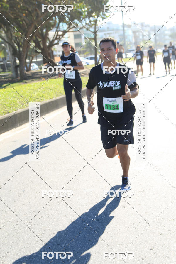 Buy your photos of the eventValverde Runner on Fotop