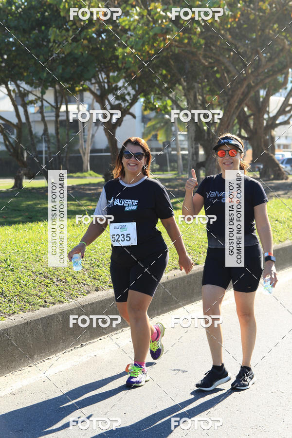 Buy your photos of the eventValverde Runner on Fotop