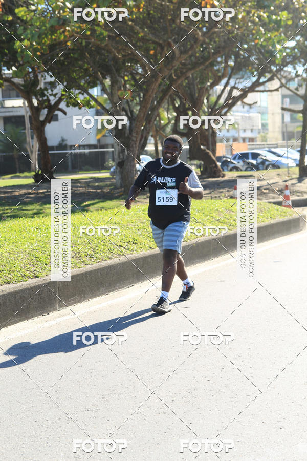 Buy your photos of the eventValverde Runner on Fotop