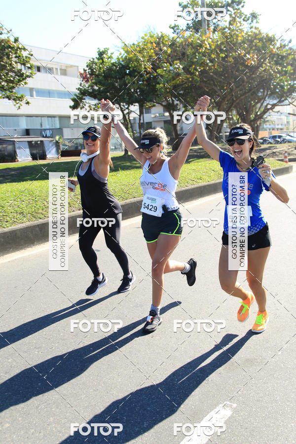 Buy your photos of the eventValverde Runner on Fotop