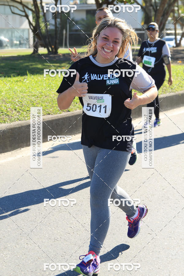Buy your photos of the eventValverde Runner on Fotop