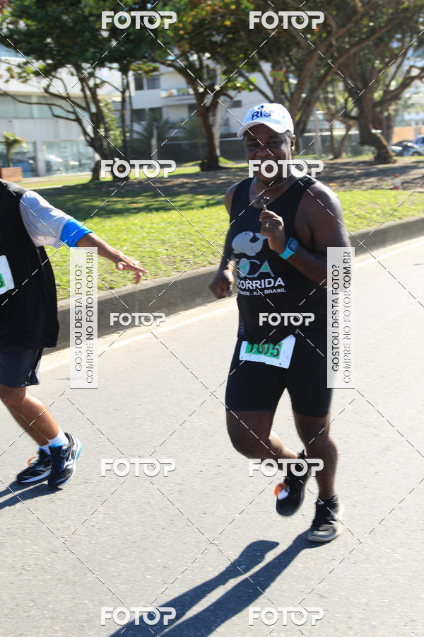 Buy your photos of the eventValverde Runner on Fotop