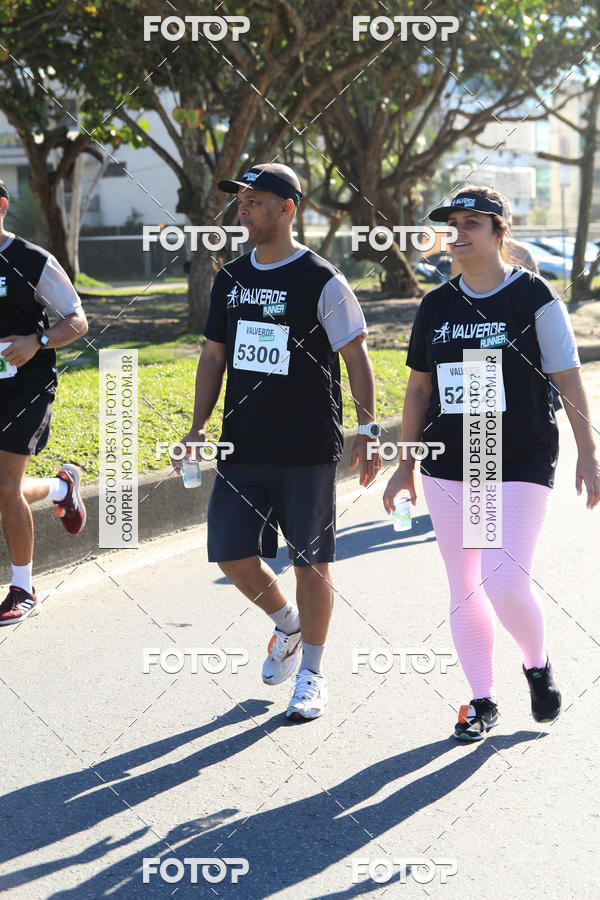 Buy your photos of the eventValverde Runner on Fotop