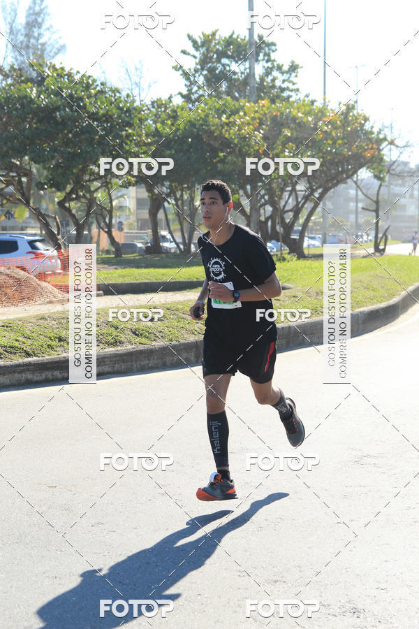 Buy your photos of the eventValverde Runner on Fotop