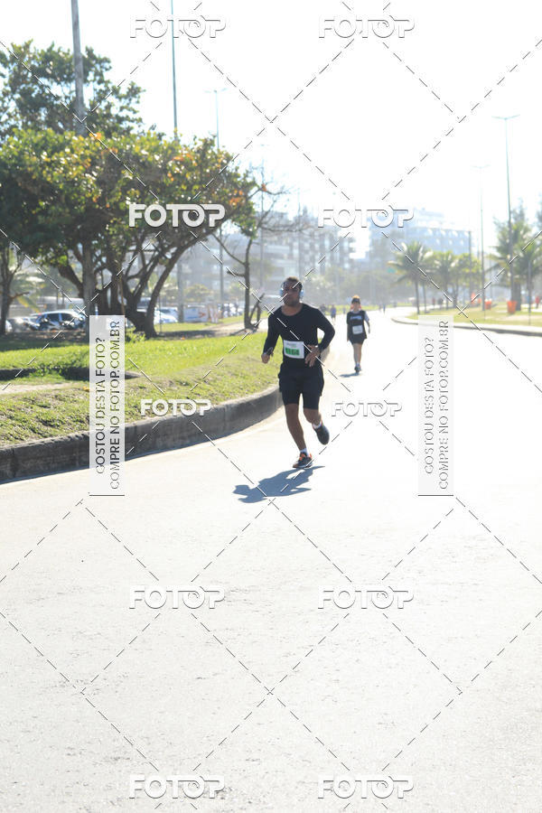 Buy your photos of the eventValverde Runner on Fotop