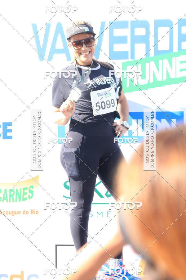 Buy your photos of the eventValverde Runner on Fotop