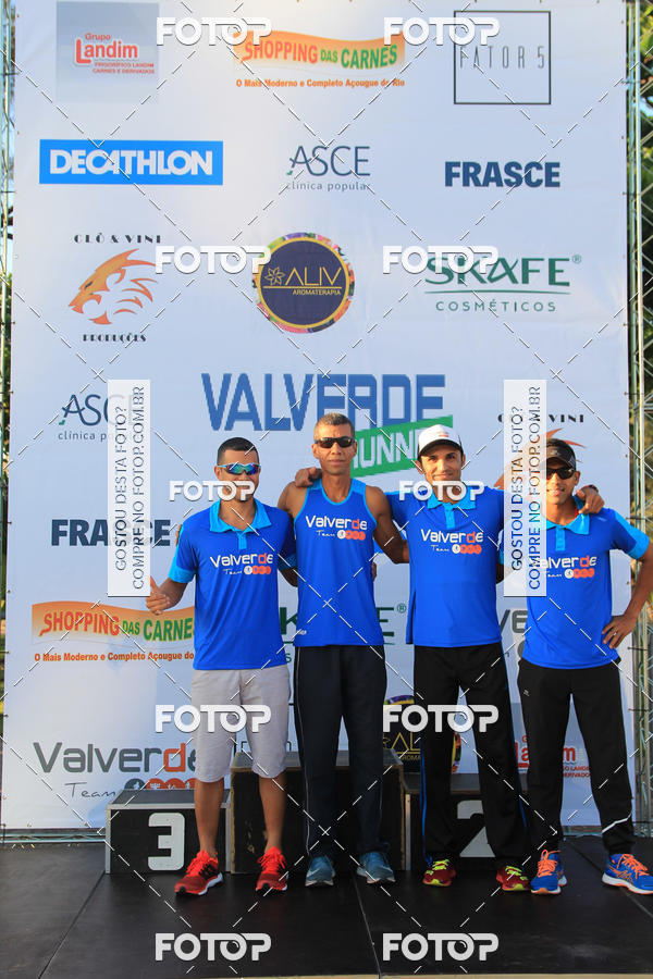 Buy your photos of the eventValverde Runner on Fotop