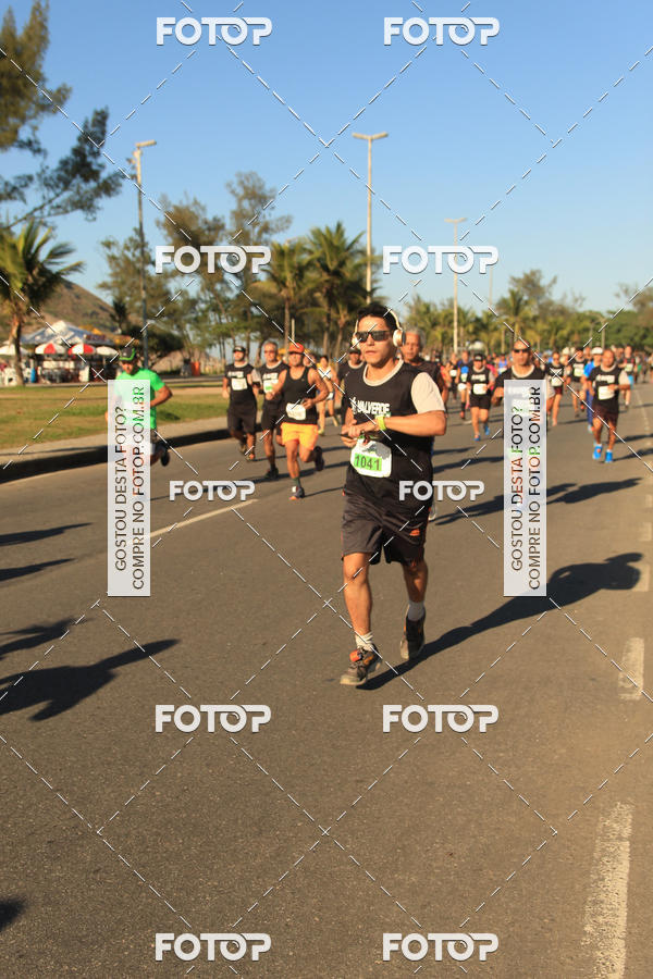 Buy your photos of the eventValverde Runner on Fotop