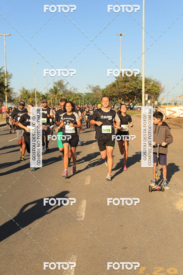 Buy your photos of the eventValverde Runner on Fotop