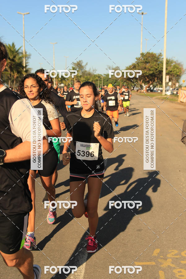 Buy your photos of the eventValverde Runner on Fotop