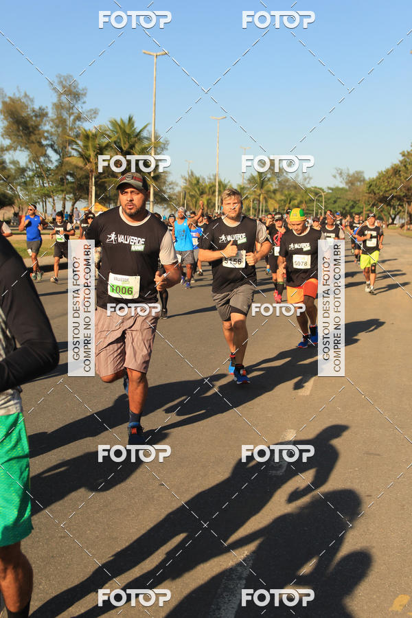 Buy your photos of the eventValverde Runner on Fotop