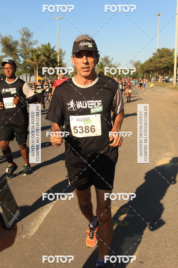 Buy your photos of the eventValverde Runner on Fotop
