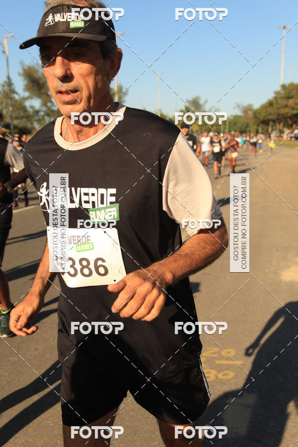 Buy your photos of the eventValverde Runner on Fotop