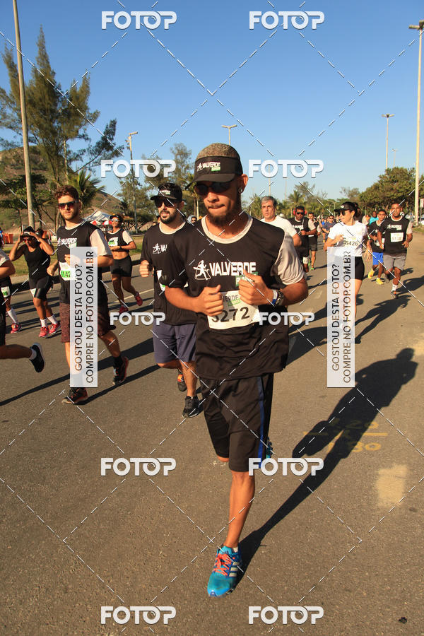 Buy your photos of the eventValverde Runner on Fotop