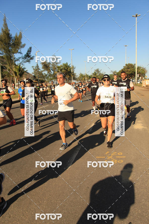 Buy your photos of the eventValverde Runner on Fotop